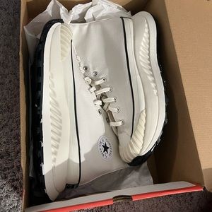 Converse Chuck Taylors 70 AT-CX